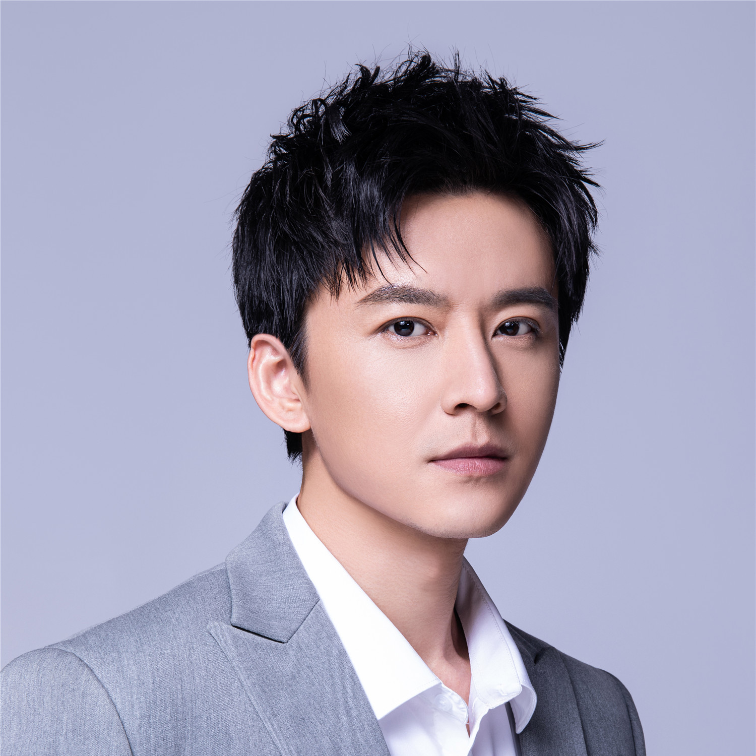 姜震昊