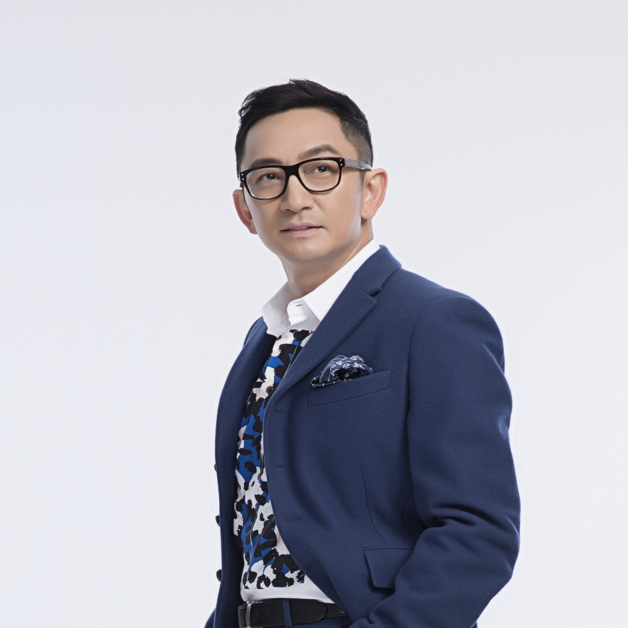 吴启华