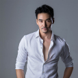 文东俊