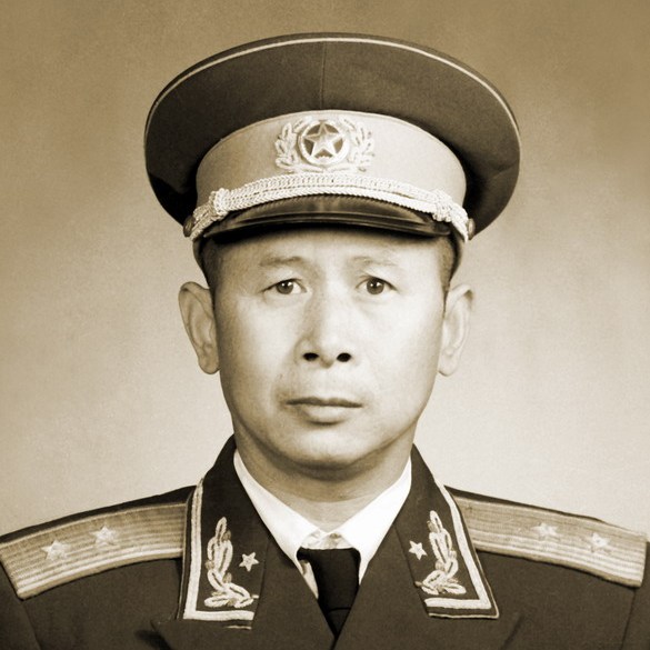 陈康