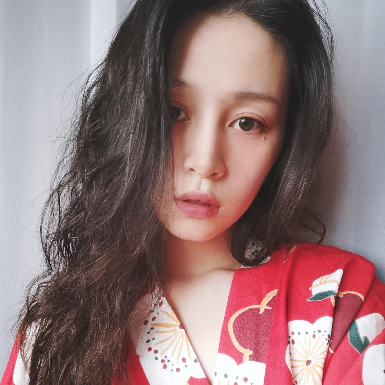 李江瑶