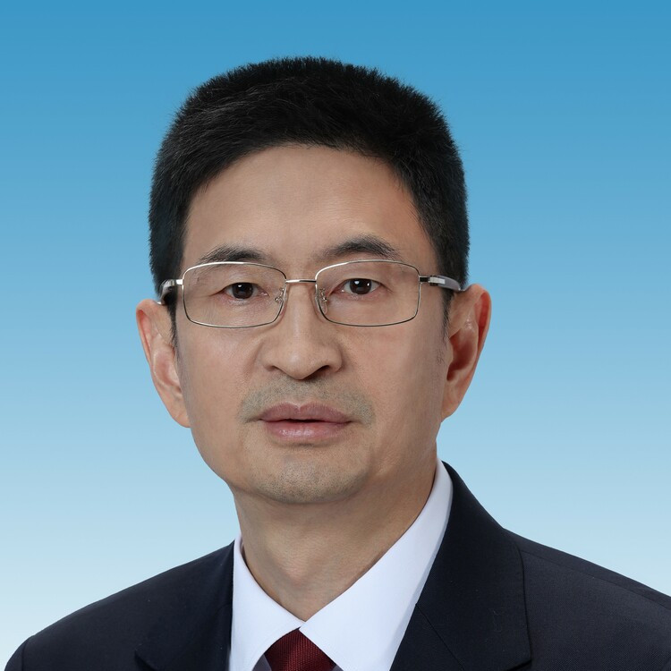 陈炜