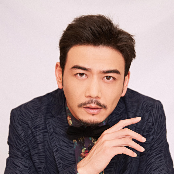 杨烁