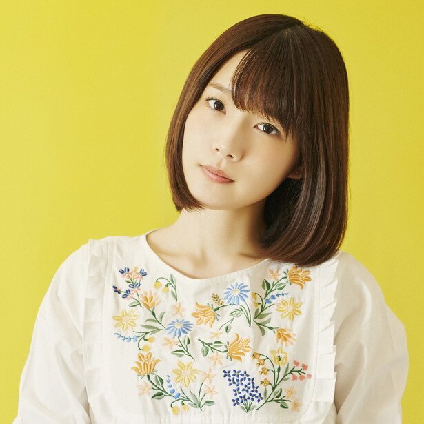 内田真礼
