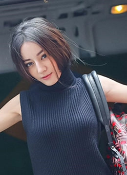 Dear热巴海报
